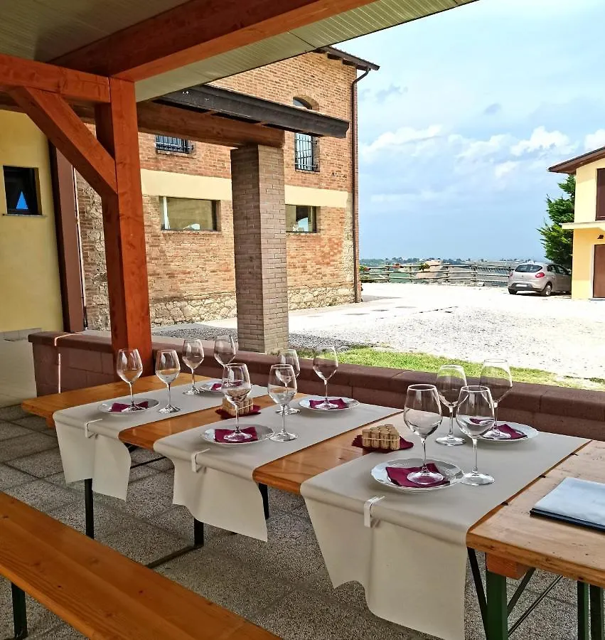 Cantina Visconti - Agriturismo Vigoleno Vakantieboerderij
